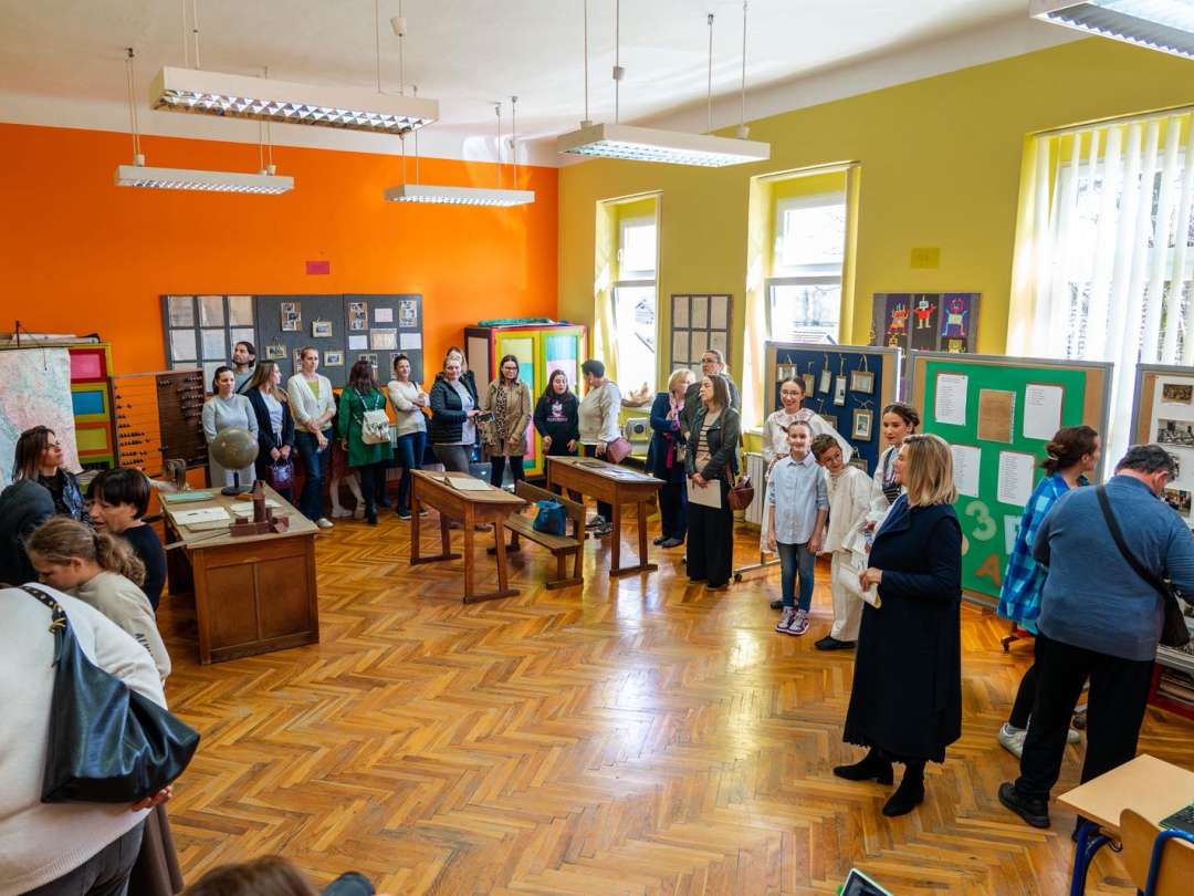 otvorena izlozba 26.10.2025 naslov
