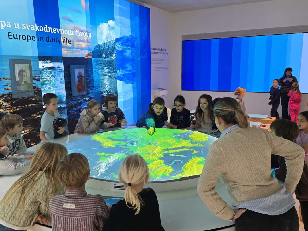 dozivi europu 23.11.2025 naslov